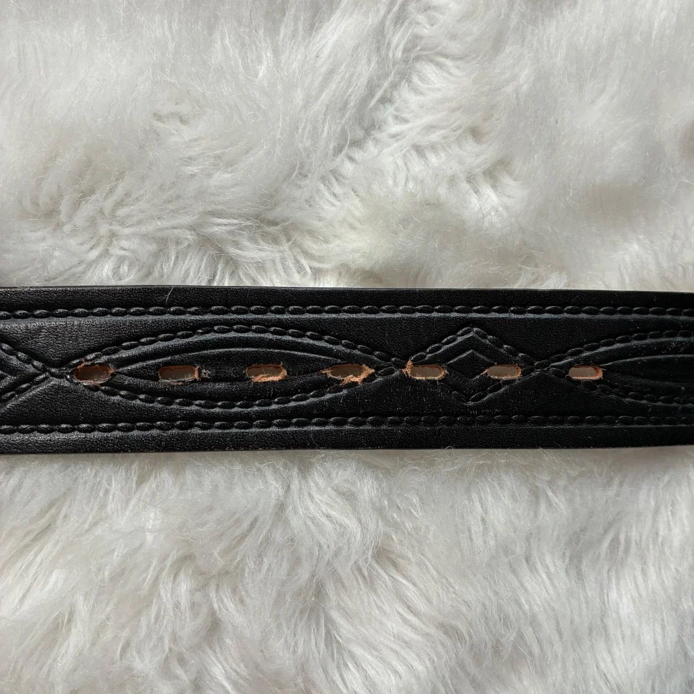 Vintage Crumrine Silver Plate Belt Size 30 Black Leather Western Floral Buckle L